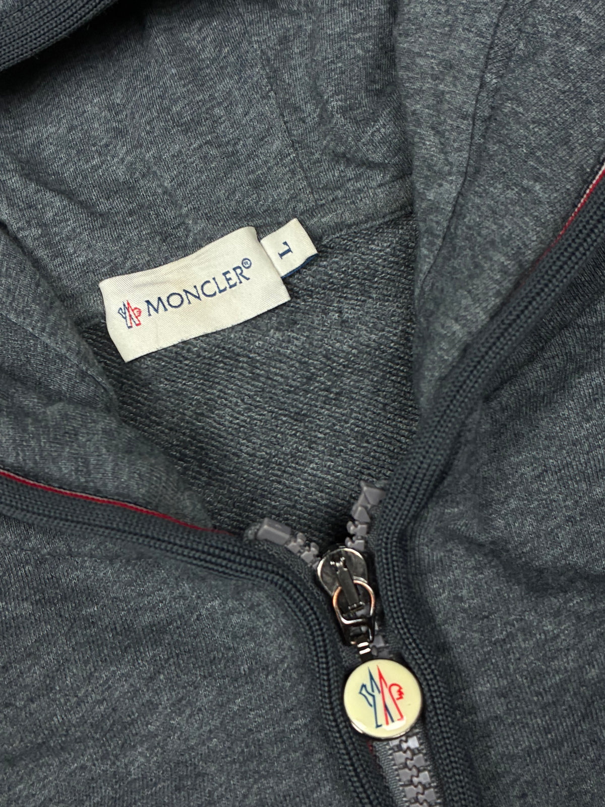 vintage Moncler sweatjacket {M}
