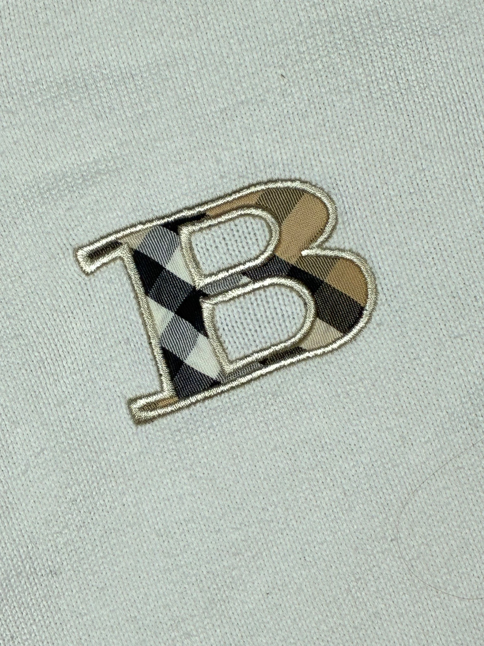 vintage Burberry longsleeve {XS}