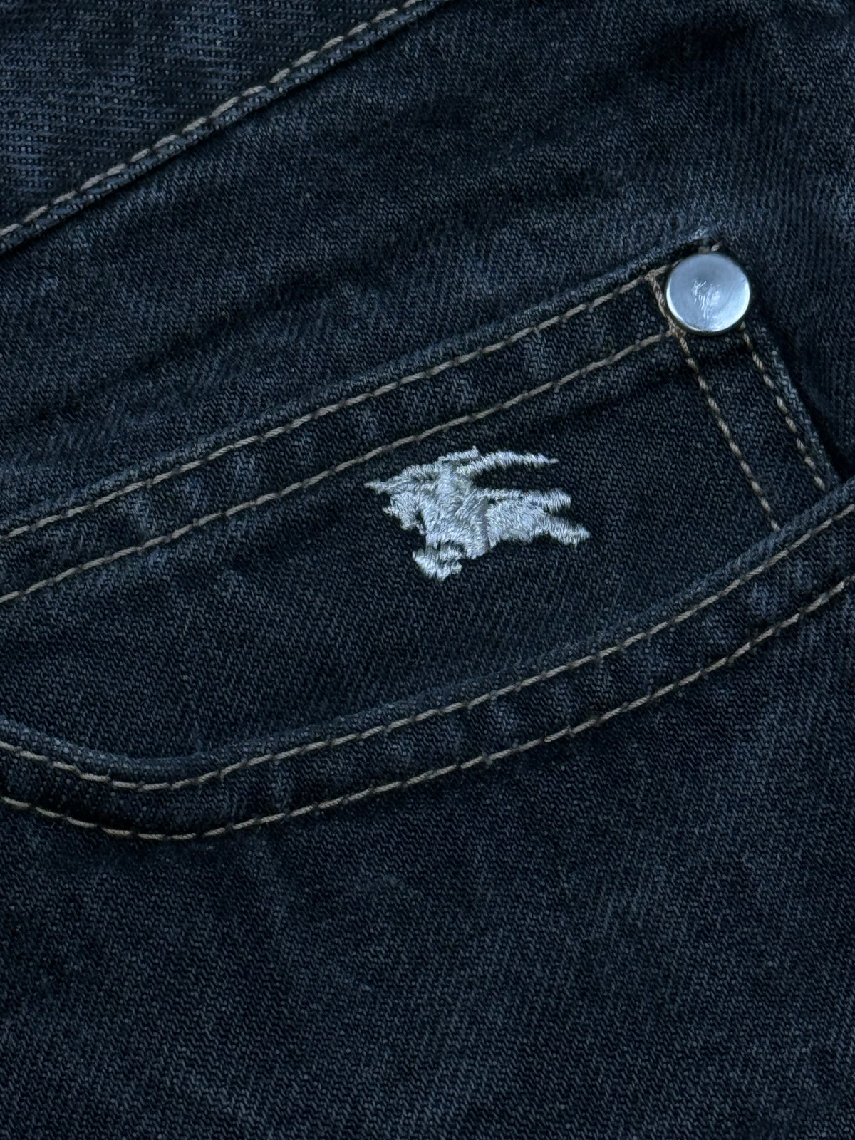 vintage Burberry jeans {S}