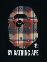 Load image into Gallery viewer, vintage BAPE a bathing ape t-shirt {M}
