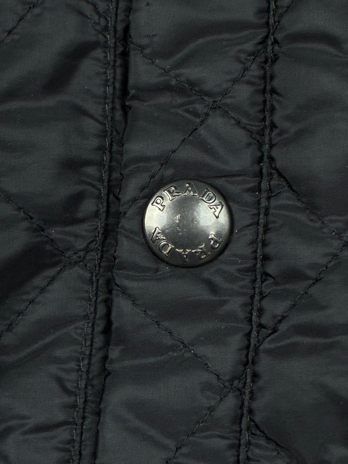 vintage Prada pufferjacket {M}