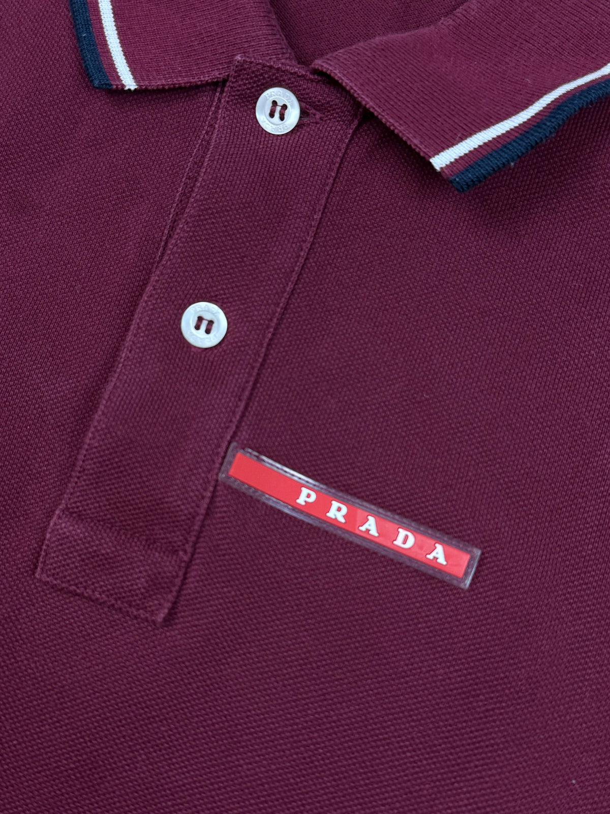 bordeaux Prada polo {XL}