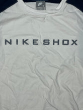 Lade das Bild in den Galerie-Viewer, vintage Nike SHOX t-shirt {S}
