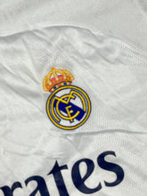 Carica l&#39;immagine nel visualizzatore di Gallery, white Adidas Real Madrid 2020-2021 home jersey {XL}
