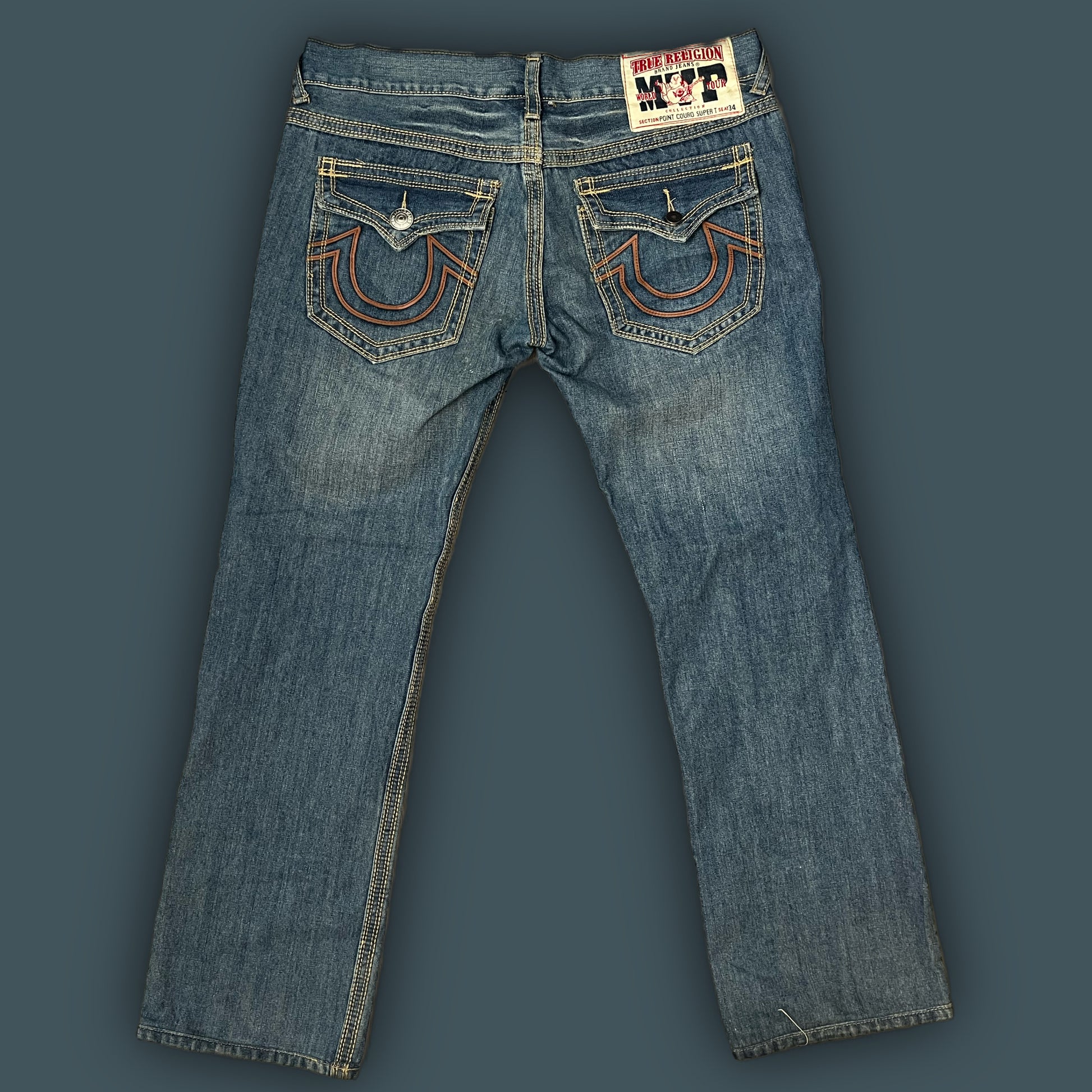 vintage True Religion jeans {M-L}