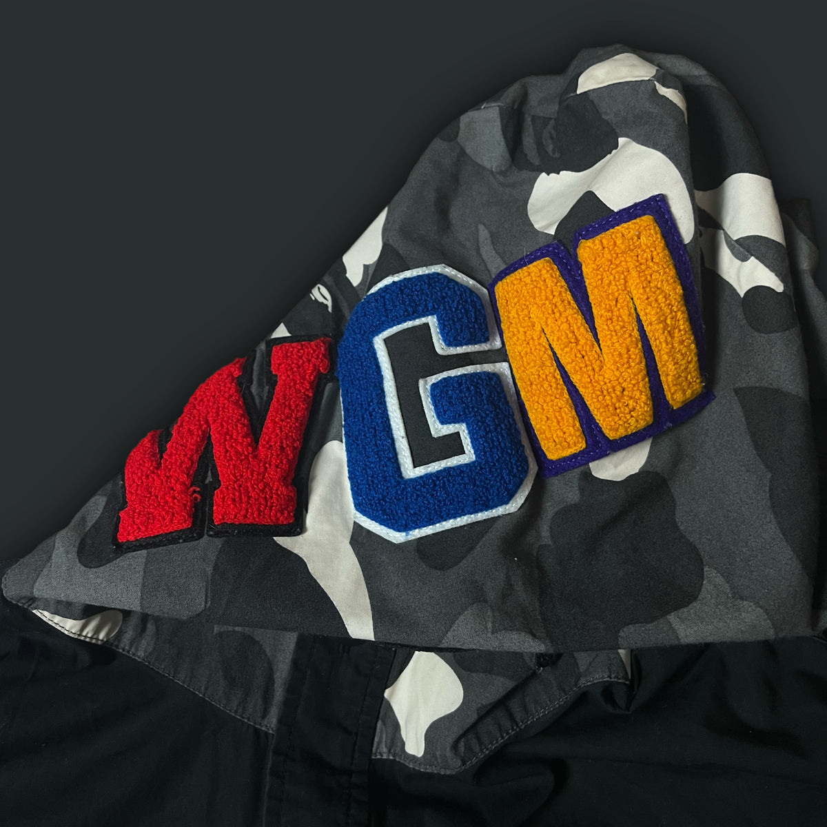 vintage BAPE a bathing ape SHARK sweatjacket {L}