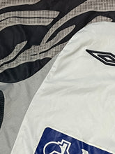 Load image into Gallery viewer, vintage Umbro England trainingsjersey {M}
