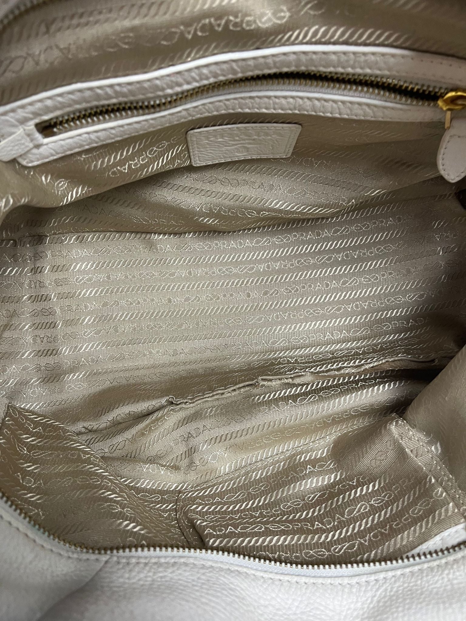 vintage Prada Milano slingbag