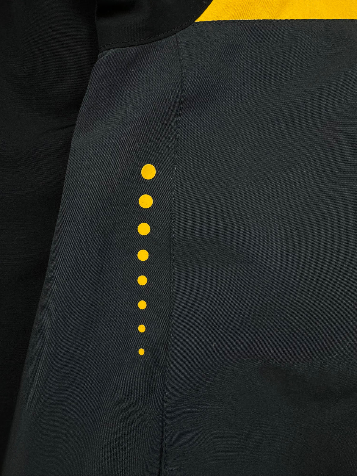 vintage Nike Brasil windbreaker {L}
