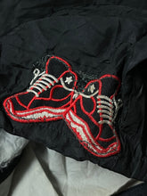 Load image into Gallery viewer, vintage Nike trackpants {L}
