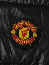 Cargar imagen en el visor de la galería, vintage Nike Manchester United pufferjacket {L}
