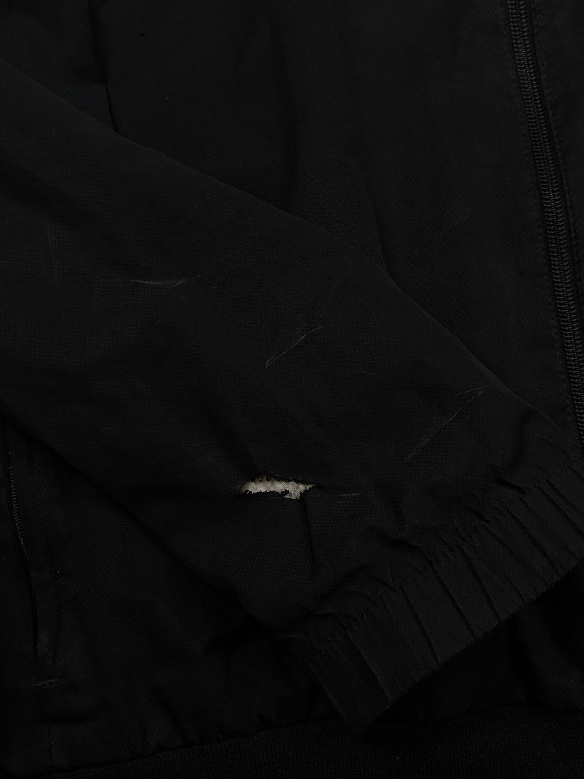 vintage Lacoste windbreaker {XL}