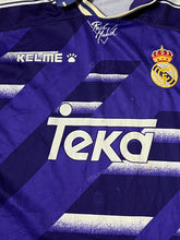 Lade das Bild in den Galerie-Viewer, vintage Kelme Real Madrid 1996-1997 away jersey {L-XL}
