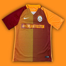 Carica l&#39;immagine nel visualizzatore di Gallery, vintage Nike Galatasaray Istanbul 2016-2017 home jersey {S}
