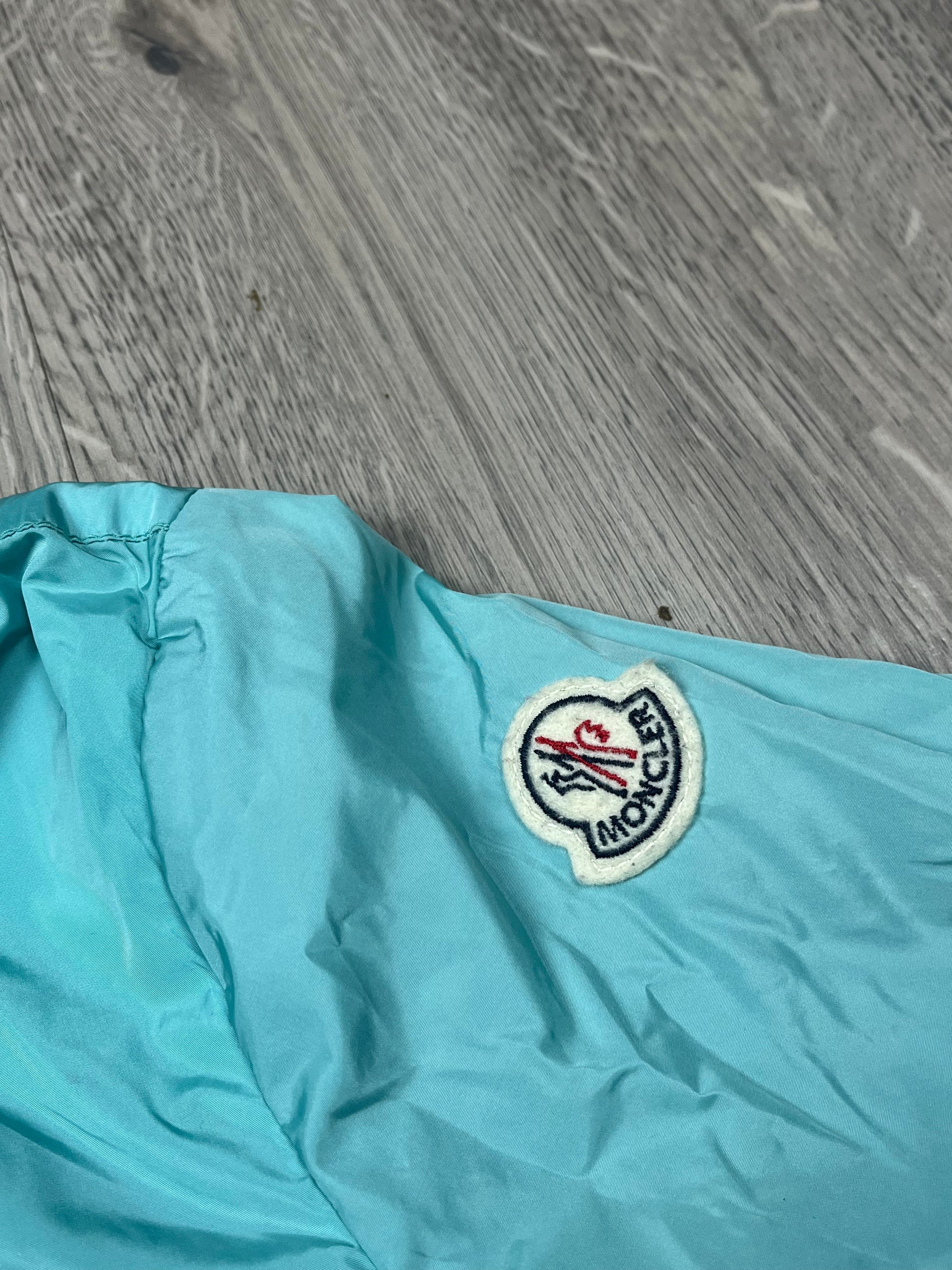 vintage Moncler windbreaker {XS}