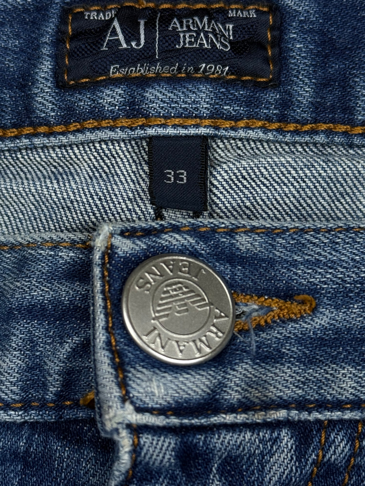 vintage Armani jeans {L}