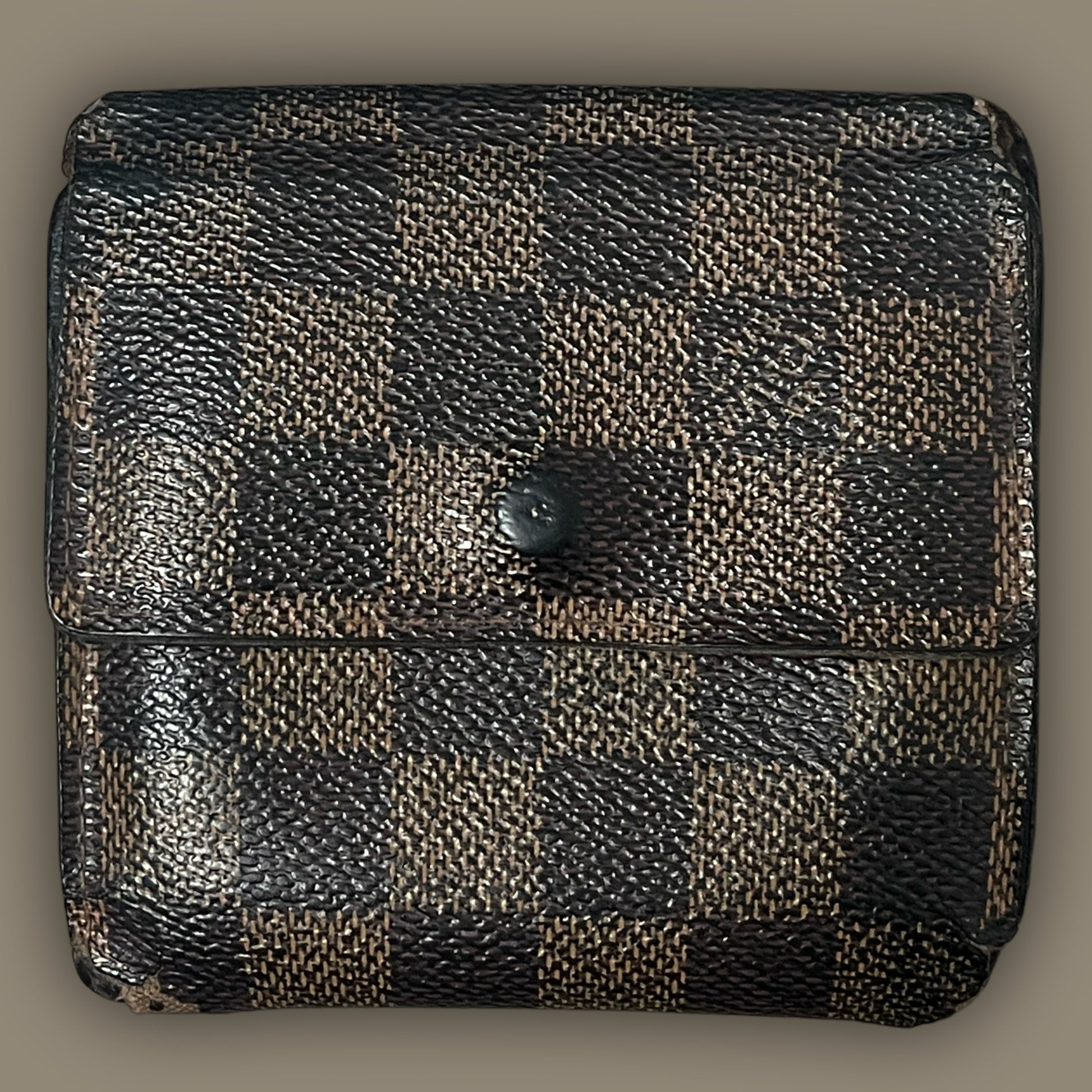 vintage Louis Vuitton wallet