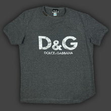 Load image into Gallery viewer, vintage Dolce &amp; Gabbana t-shirt {XS}
