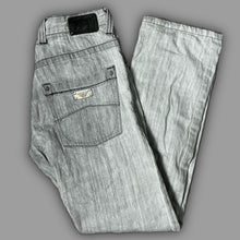 Load image into Gallery viewer, vintage Emporio Armani jeans {M}
