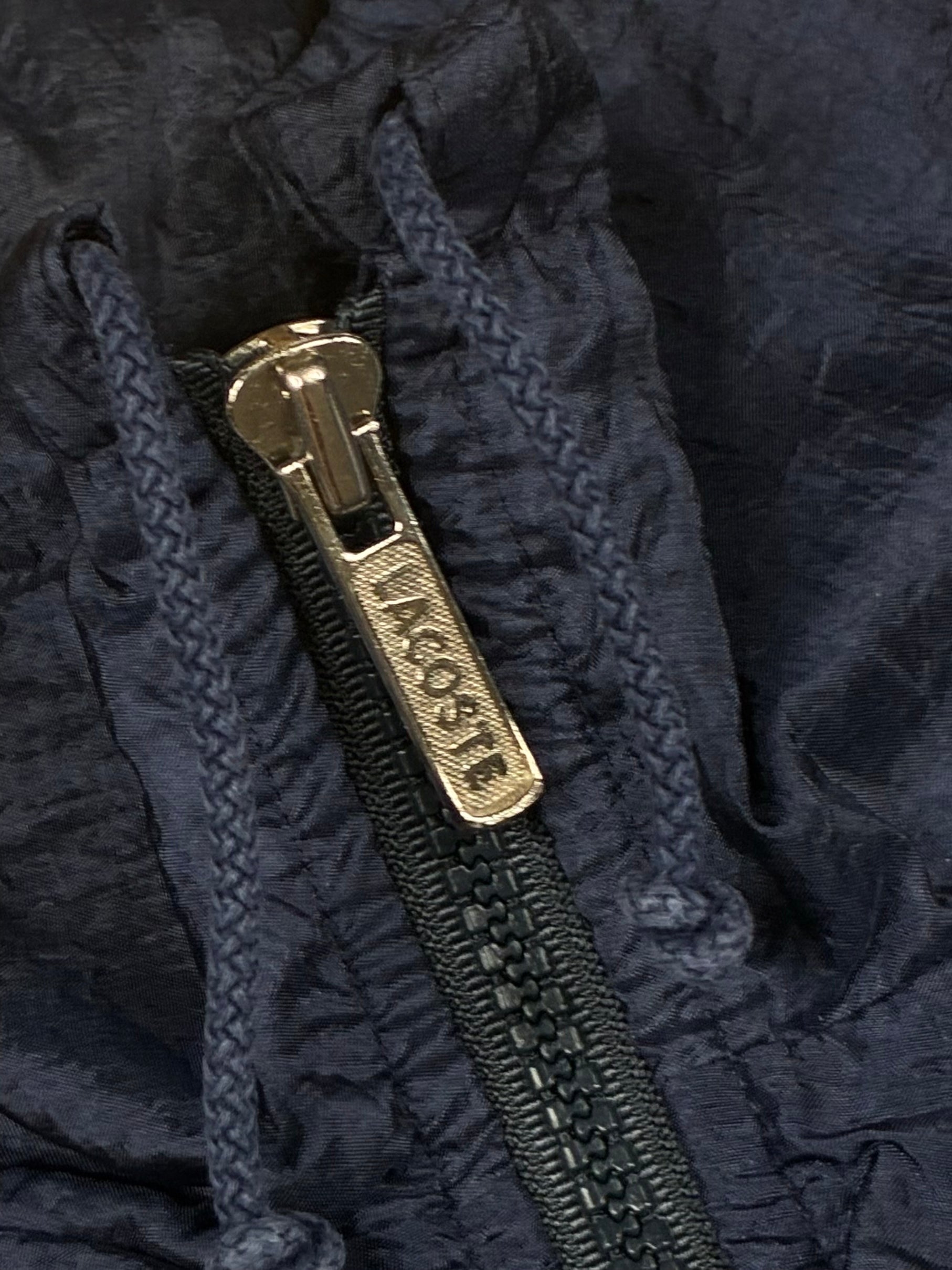 vintage Lacoste windbreaker {M}