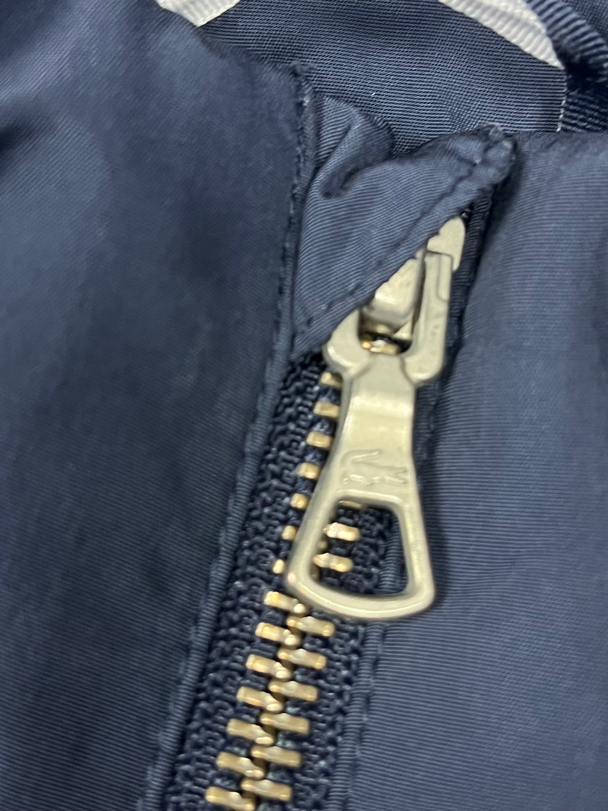 navyblue Lacoste windbreaker {M}