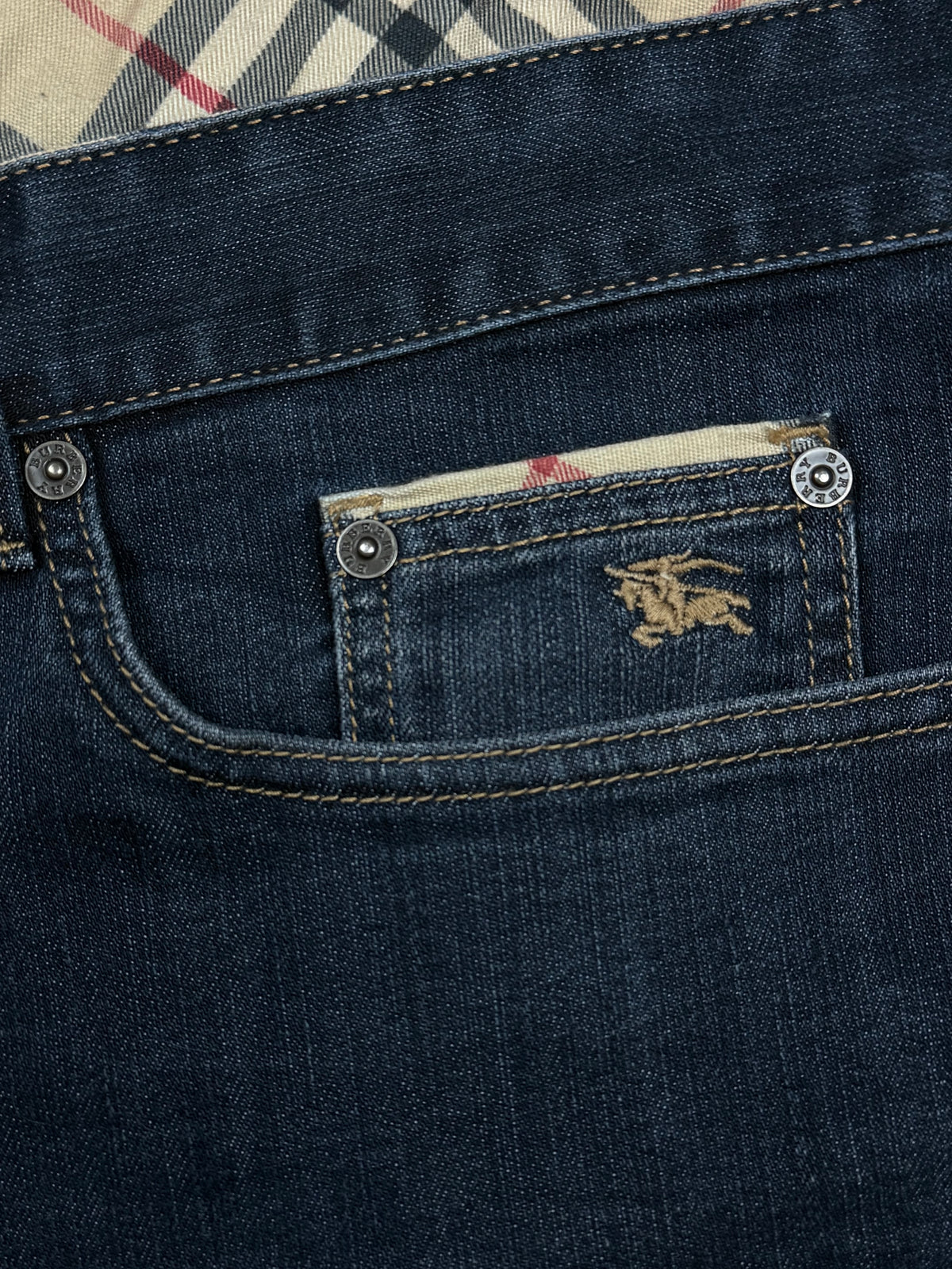 vintage Burberry jeans {XL}