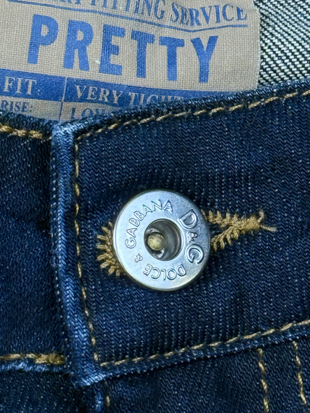 vintage Dolce & Gabbana capri 3/4 jeans {S}