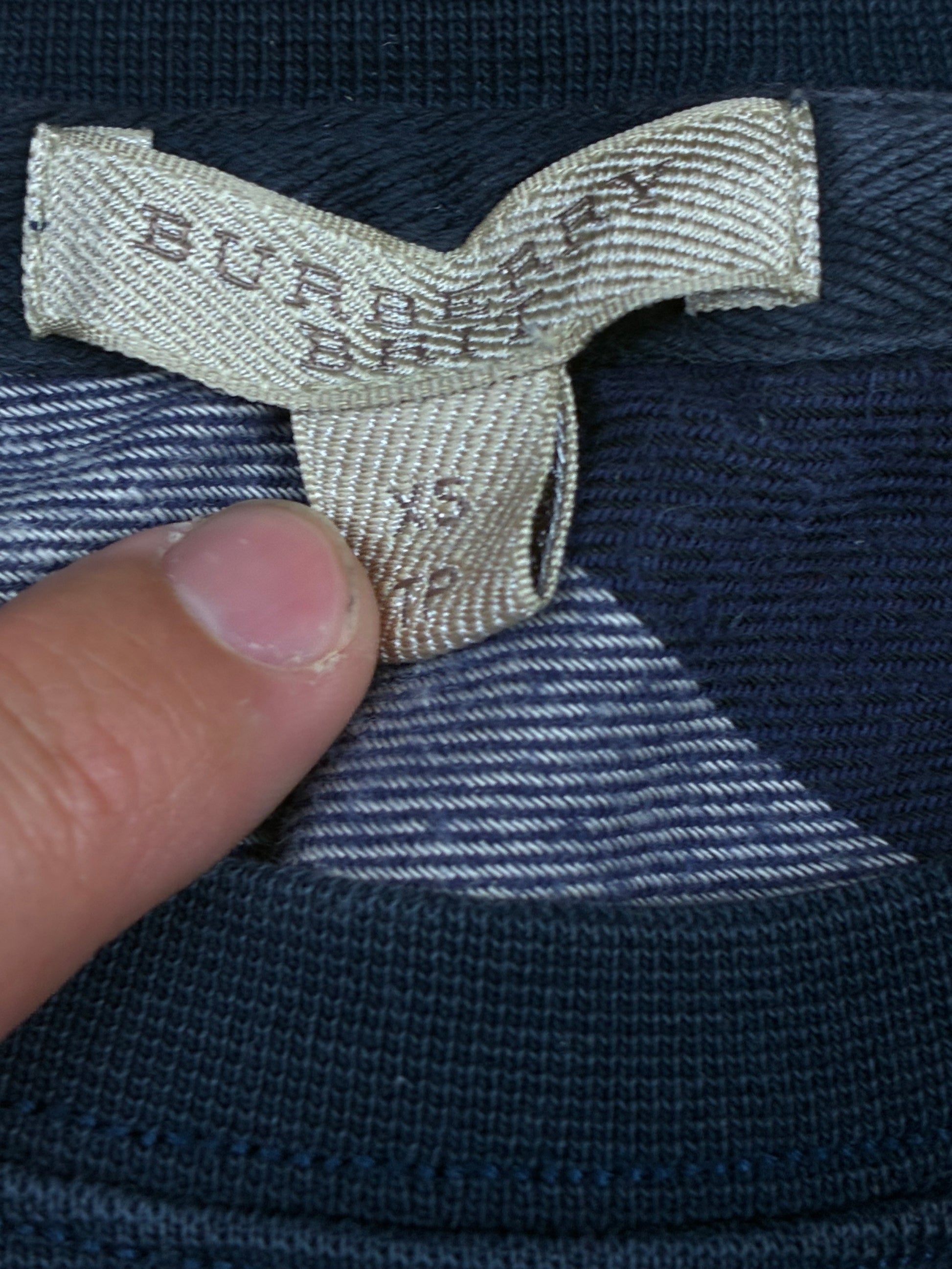 vintage Burberry sweater {XS}