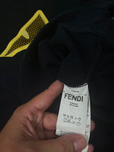 Cargar imagen en el visor de la galería, vintage Fendi sweater {S}
