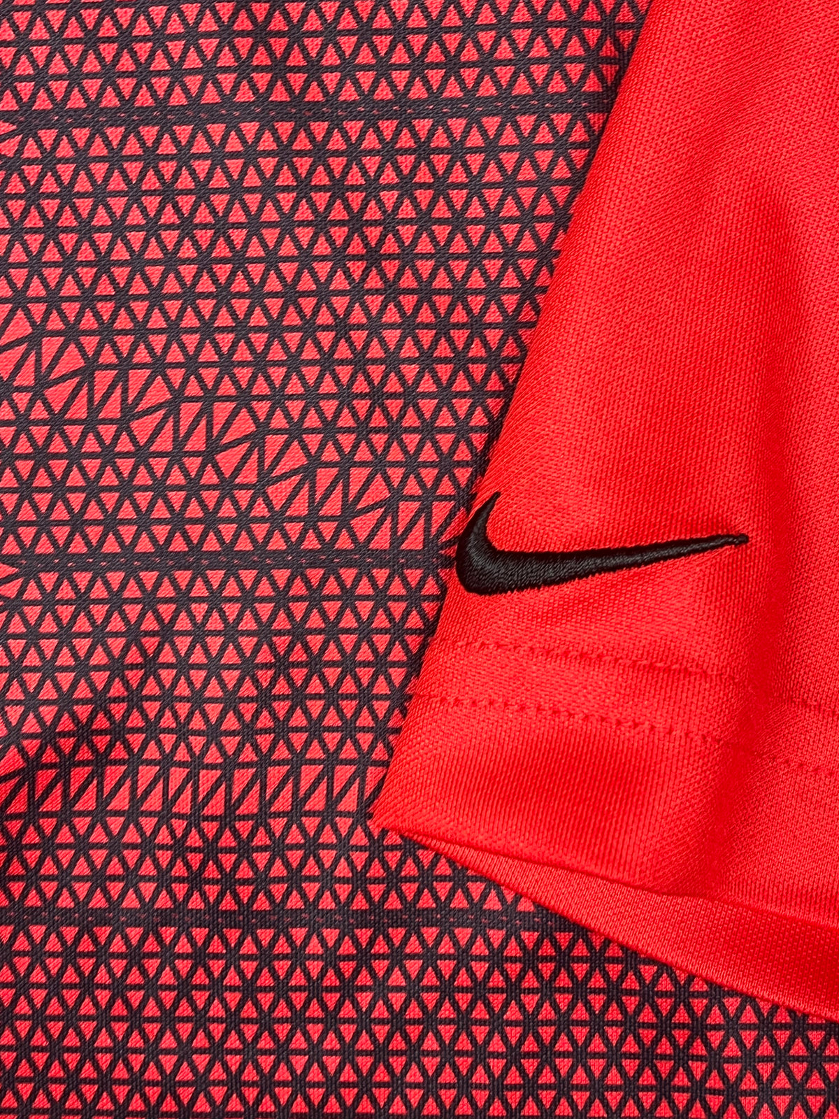 vintage Nike SHOX jersey {M}