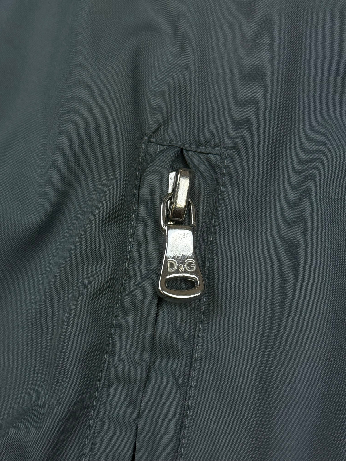 vintage Dolce & Gabbana windbreaker {M}