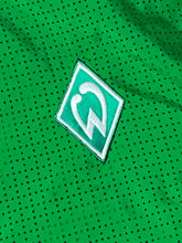 Carica l&#39;immagine nel visualizzatore di Gallery, vintage Nike Werder Bremen windbreaker {S}
