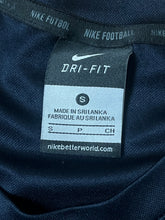 Carica l&#39;immagine nel visualizzatore di Gallery, vintage Nike jersey {S}
