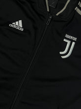 Lade das Bild in den Galerie-Viewer, black Adidas Juventus Turin tracksuit {XS}
