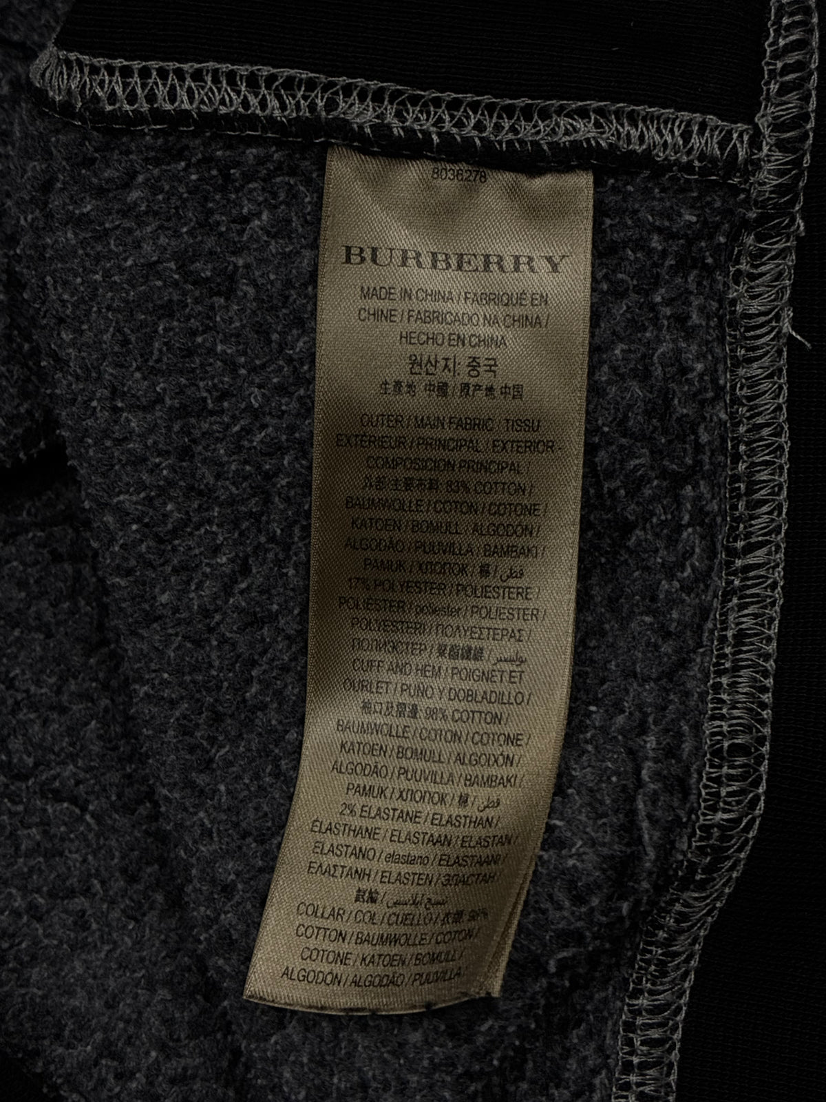 vintage Burberry sweater {M}