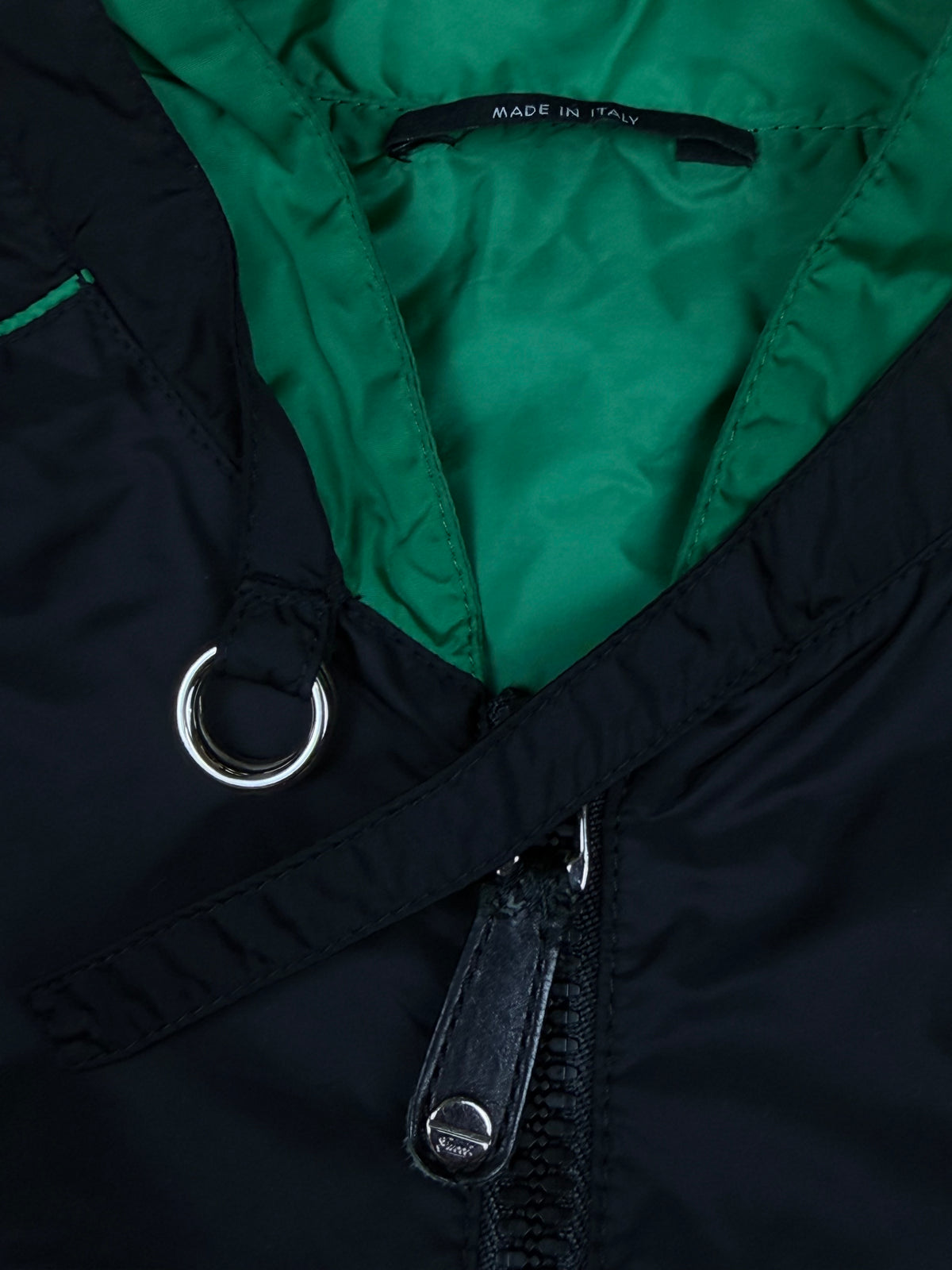 vintage Gucci windbreaker {S}