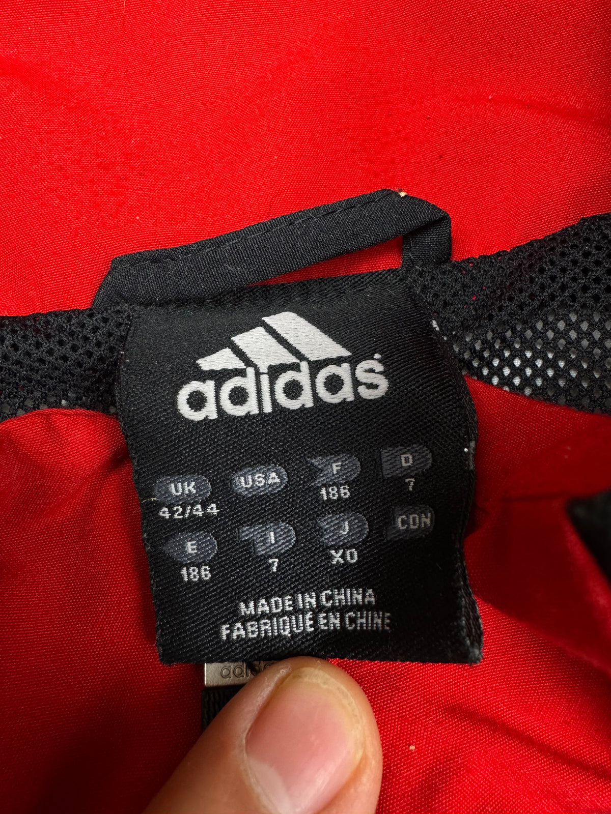vintage Adidas Fc Liverpool windbreaker {XL}