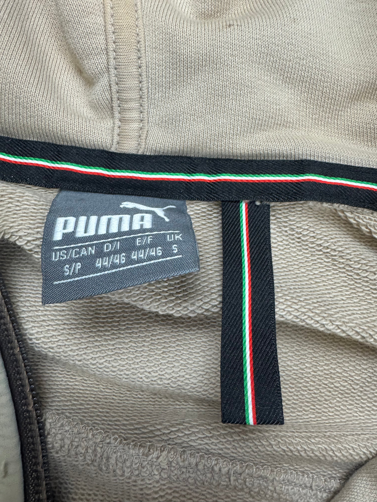 vintage Puma Ferrari sweatjacket {S}