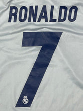Carregar imagem no visualizador da galeria, vintage Adidas Real Madrid RONALDO7 2016-2017 home jersey {XS}
