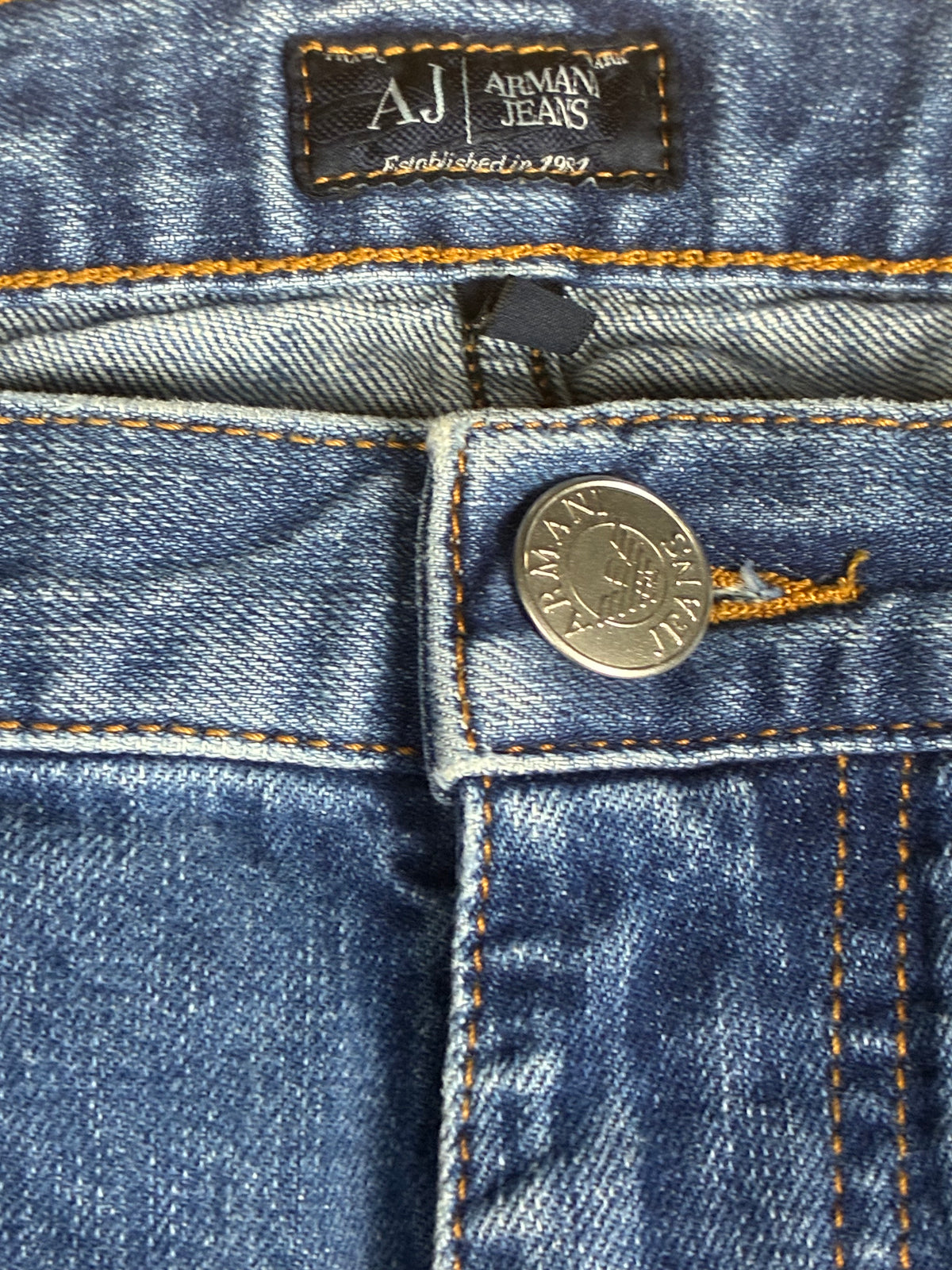 vintage Armani jeans {L}