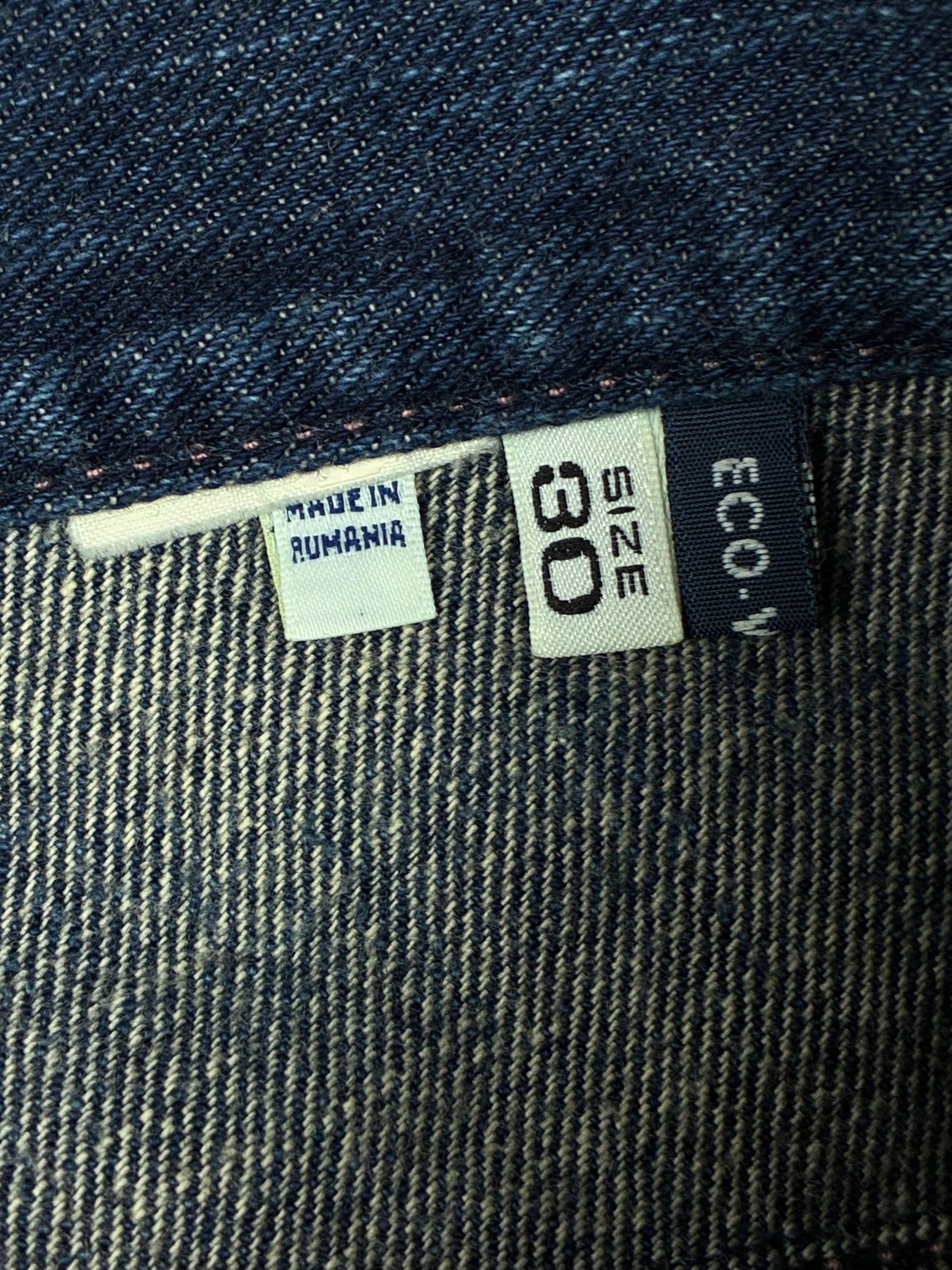 vintage Armani jeans {M}