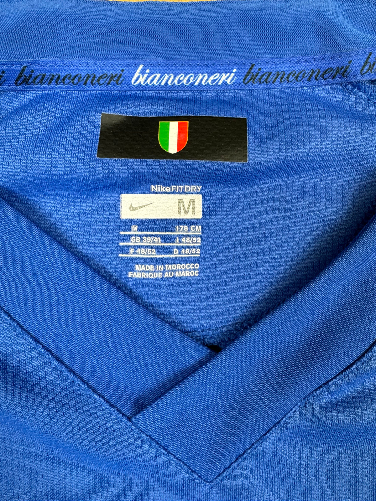 vintage Nike Juventus Turin away jersey {M}