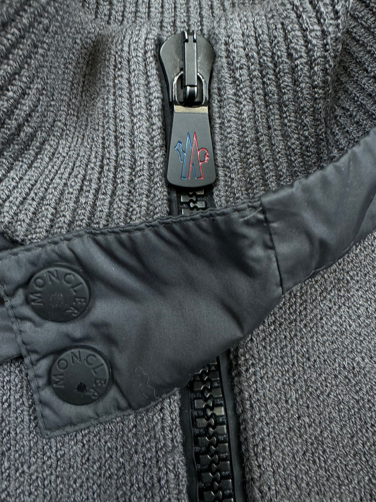 vintage Moncler sweatjacket {L}