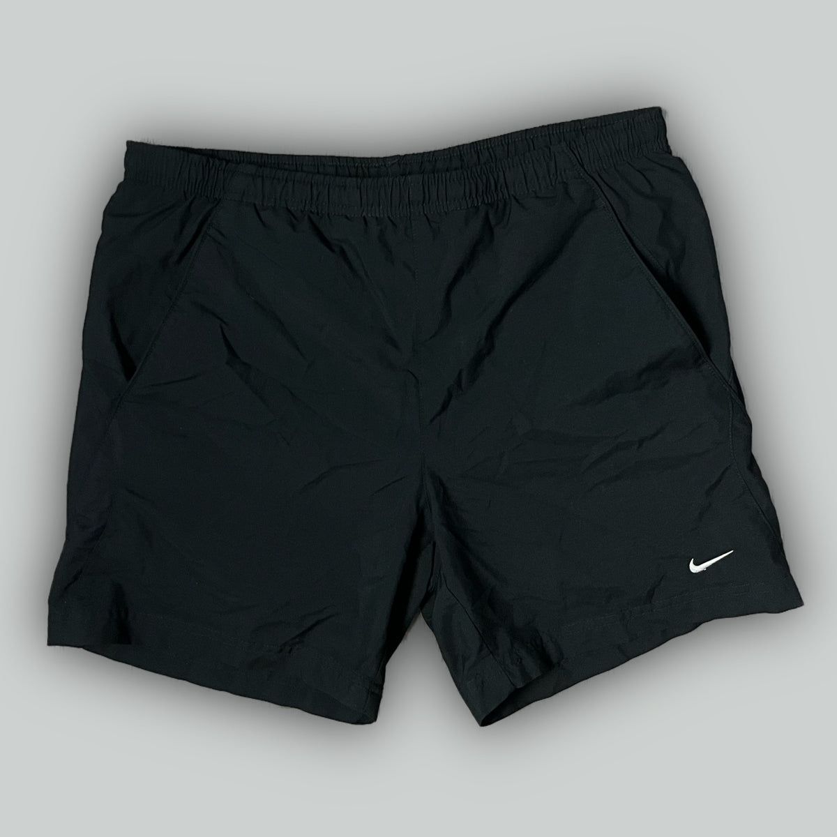 vintage Nike shorts {S}