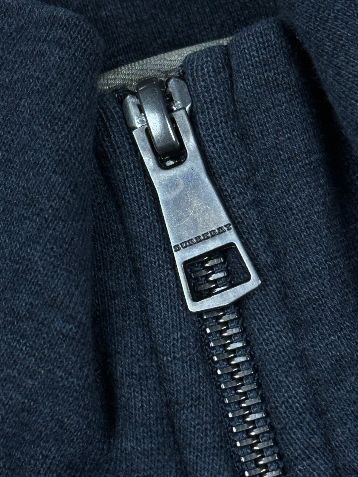vintage Burberry quarterzip {S}