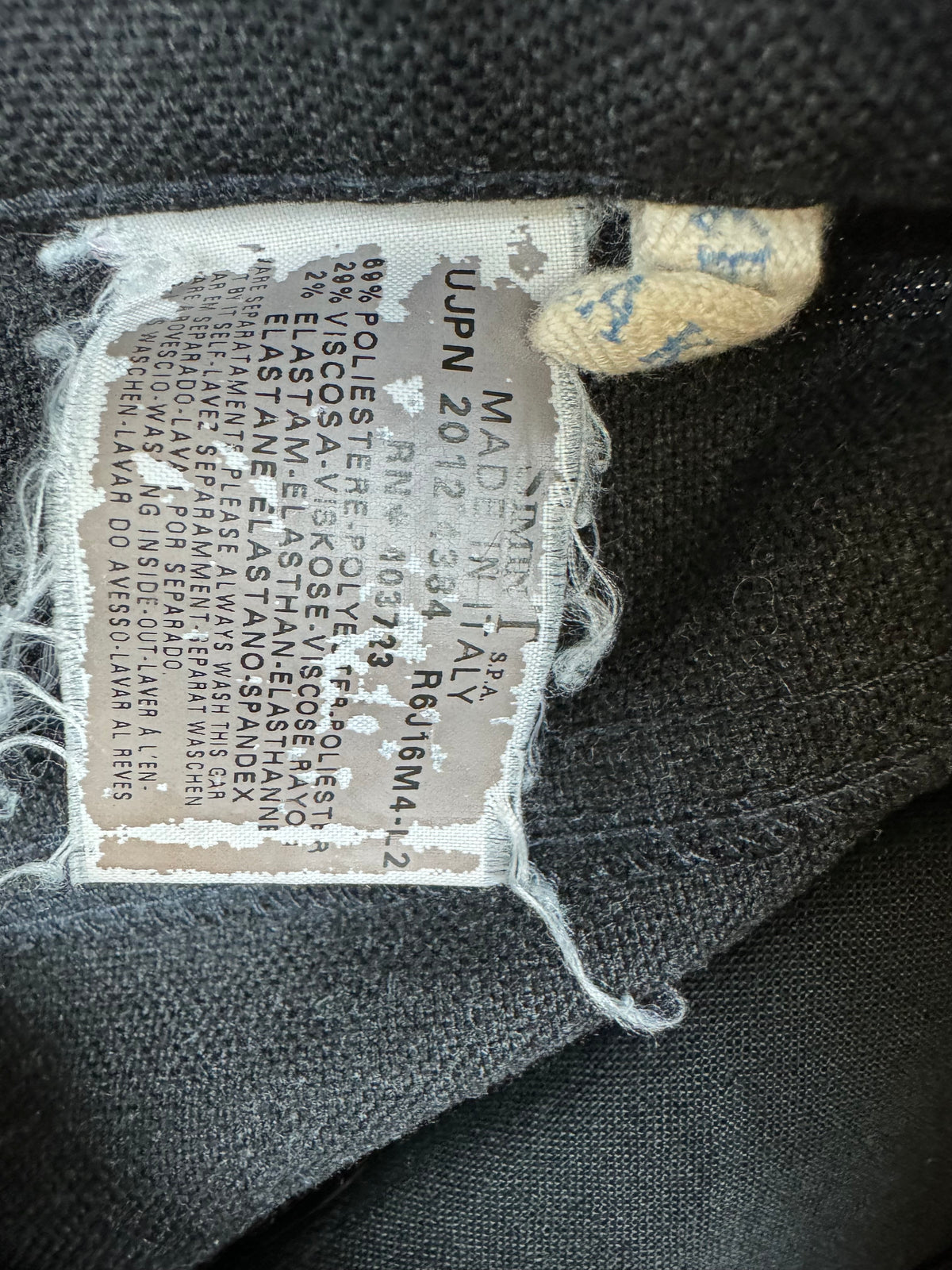 vintage Armani jeans {M}