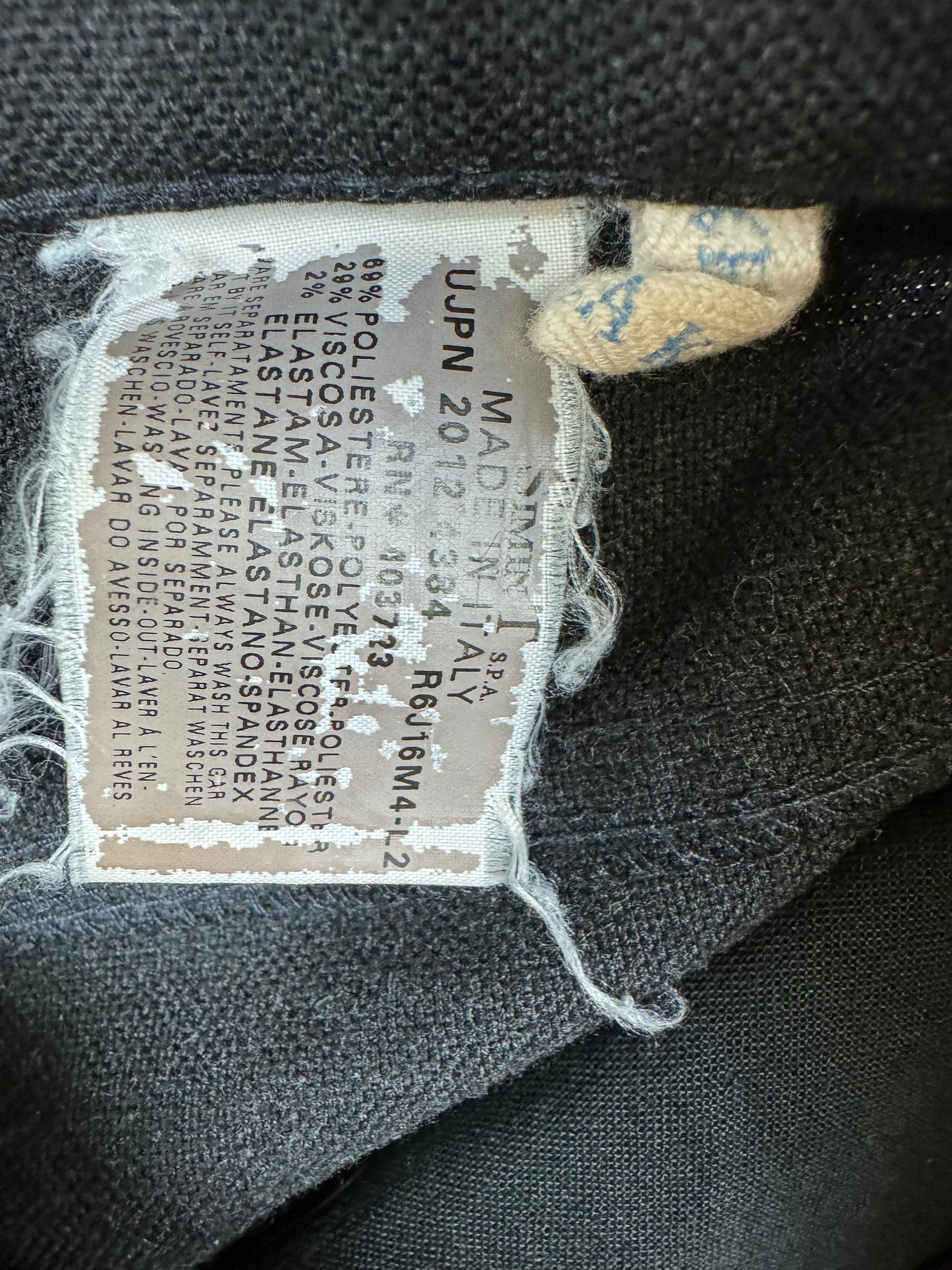 vintage Armani jeans {M}