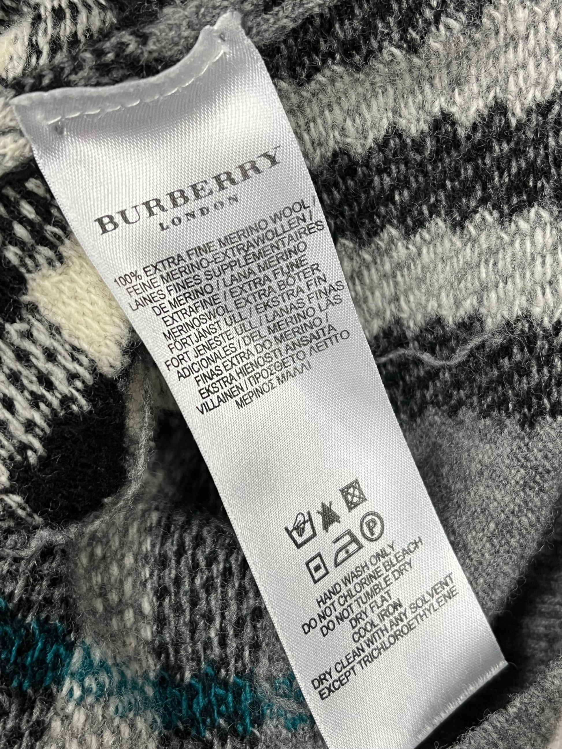 vintage Burberry vest {M}