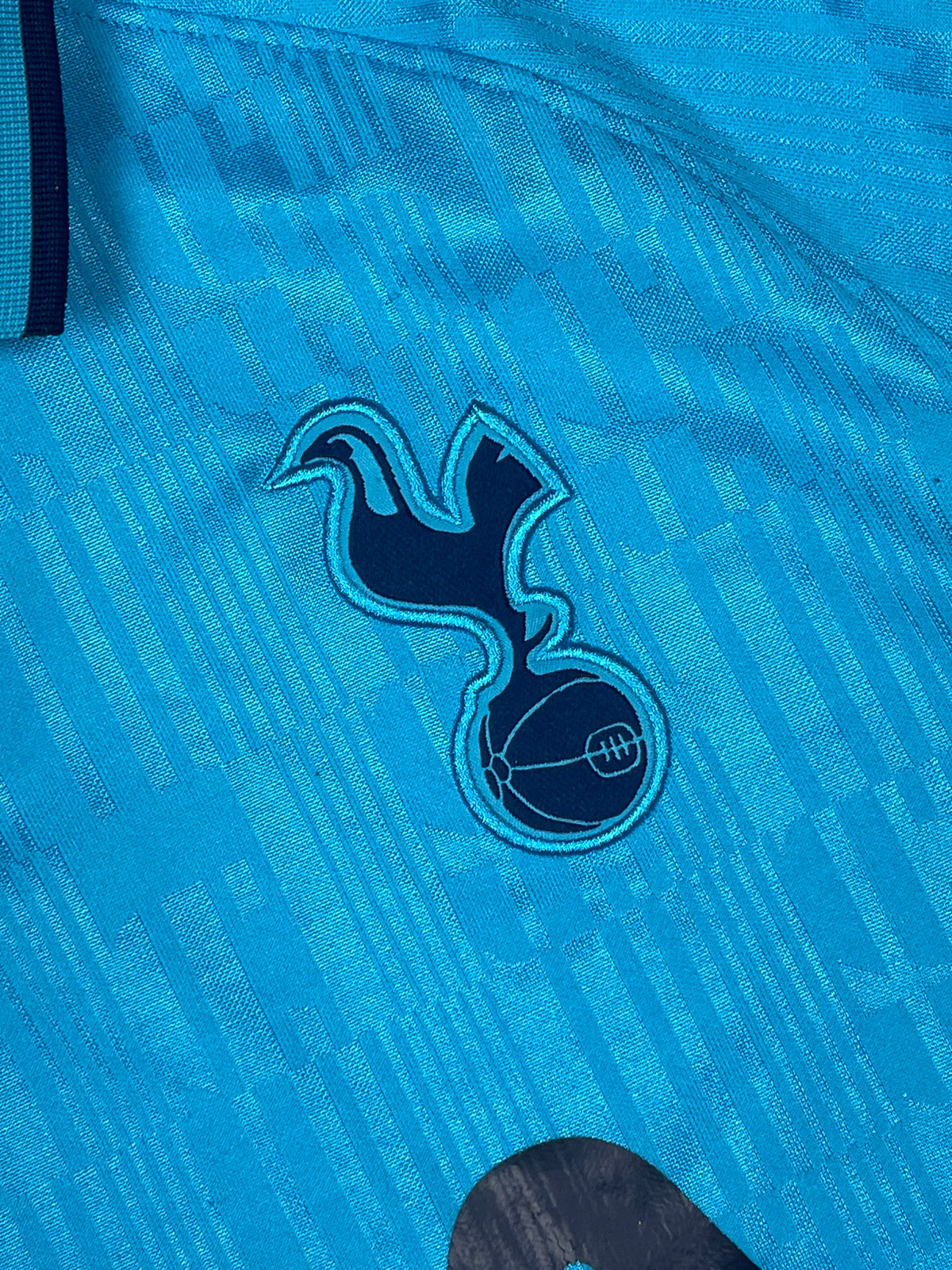 blue Nike Tottenham Hotspurs away jersey {M}