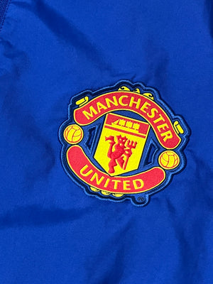 vintage Nike Manchester United windbreaker {M}